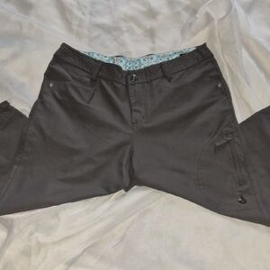 Isis Green Cargo Pants Size 8